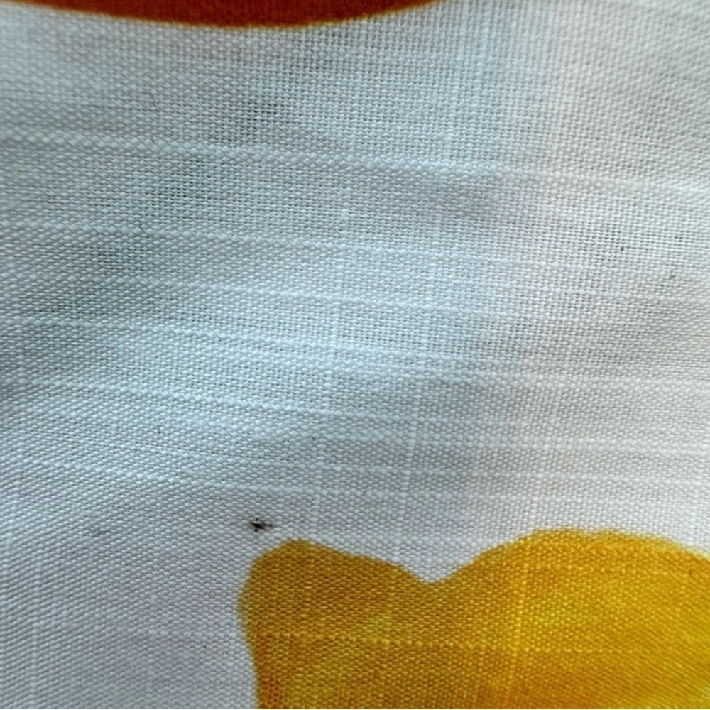 Petal & Pup Piccolo Print Button-Up Shirt
Size Medium Lemon Print Coastal - Picture 7 of 9